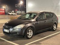 Ny besiktad Kia CEED cee'd_sw 1.6 CRDi EX Euro 4