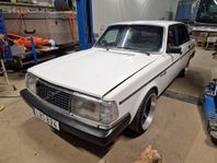 volvo 240.