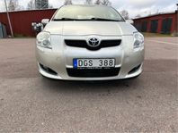 Toyota Auris 5-dörrar 2.0 D-4D Euro 5