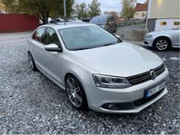 Volkswagen Jetta 1.6 TDI BMT Euro 5 taklucka automat 