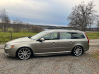 Volvo V70 D5 Summum 