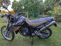 Yamaha XT660R