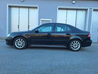 Saab 9-3 SportSedan 1.8t Nybesiktigad Dragkrok Vinterdäck