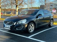 Volvo V60 D3 Geartronic Momentum Euro 5, D-värm, Drag