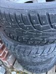 Dubbdäck   215/65 R16  med Aluminium fälg