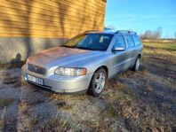 Volvo V70 2.4 Nybesiktigad Drag