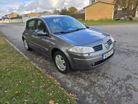 Renault Mégane 5-dörrar 1.6 Euro 4