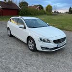 Volvo V60 D4 Momentum Euro 6