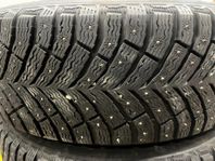 Michelin X-Ice North 4 SUV 245/60R18 