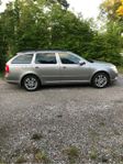 Skoda Octavia Kombi 1.6 TDI Elegance Euro 5