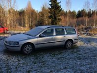 Volvo bil KÖPES ex v70 defekt / gör det själv bil