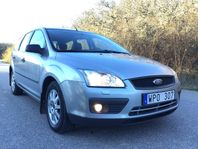 Ford Focus Kombi 1.6 Lågmilare