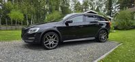 Volvo V60 D4 AWD Cross Country momentum