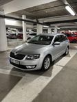 Skoda Octavia Kombi 1.6 TDI Ambition, nyskattad & nybesiktad