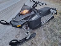 Ski-Doo MXZ Renegade 800R -09, 328mil