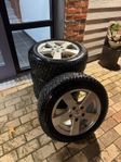 Vinterdäck & fälg goodyear dubbade 5x120 