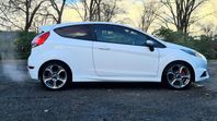 Ford Fiesta ST 182 hk Recaro Ny Kamrem Nyservad 1 brukare