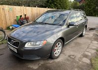 Volvo V70 D5