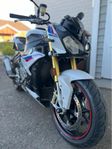 BMW S1000R