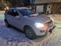 Mercedes-Benz ML 320 CDI 4MATIC 7G-Tronic