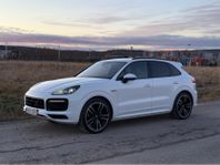 Porsche Cayenne 462hk E-Hybrid SportDesign Platinum Edition