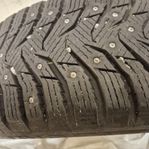 Kumho dubb 195/55 R16 alptopp på fälg,  gått en vintersäsong