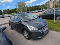 Super Snål  i Top Skick Peugeot 208 5-dörrar 1.4 e-HDi 