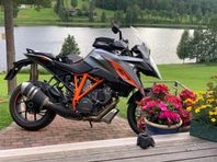 Ktm superduke 1290 gt