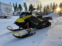 Ski-doo summit sp 146 -18