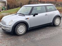 MINI Cooper 2004