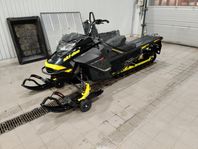 Ski-Doo Summit X 850 165" -17