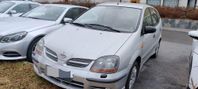 Nissan Almera Tino 1.8