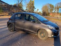 Toyota Yaris 5-dörrar 1.33 Dual VVT-i Manuell, 99hk, 2012 