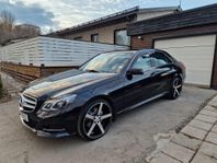 Mercedes-Benz E 220 4 Matic