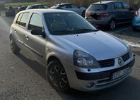 Renault Clio 5-dörrars Halvkombi 1.2 Authentique Euro 4