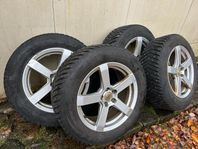 Vinterdäck 215/65R17 99T Dubb