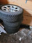 Vinterdäck med dubb Yokohama mått 215/55 R16