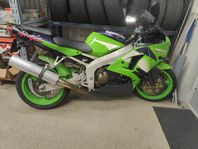 Kawasaki Zx6r