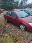 Ford Focus Sedan 2.0 Ghia