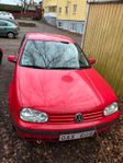 Volkswagen Golf 5-dörrar 1.6/ NYBESIKTAD