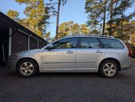 OBS LÄS BESKRIVNING Volvo V50 Classic D2 Momentum