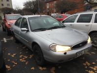 Ford Mondeo Sedan 2.0 Ghia