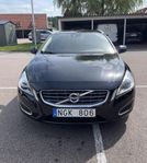 Volvo V60 D4 Summum, Dragkrok