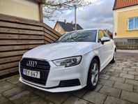 Audi A3 Sportback 1.6 TDI S Tronic Comfort Euro 6