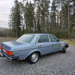 Mercedes-Benz W123