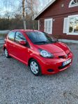 Toyota Aygo 5-dörrar 1.0 VVT-i AC Motorvärmare 