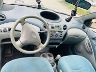 Toyota Yaris 5-dörrar 1.0 VVT-i