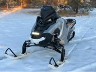 Polaris Axys RMK assault 800 -16 155” (SHORTY)