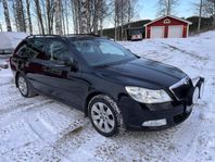 Skoda Octavia Kombi 1.6 TDI Elegance Euro 5