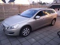 Volvo V60 D2 Momentum Euro 5